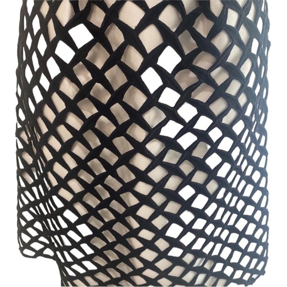 Monique Lhuillier black and white A-line halter dress Size 10 - Picture 4 of 6